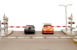 Jada Toys Hızlı ve Öfkeli Tren Sahnesi - Diorama 2 Nano Model Araba (Dodge Charger ve Toyota Supra), Tren ve Hızlı ve Öfkeli Filminin Final Yarış Sahnesi için Aksesuarlar Dahil, 8 Yaş ve Üzeri