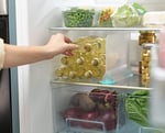 Joseph Joseph FridgeStore – Hareketli buzdolabı rafı ayırıcı, kutular, şişe düzenleyici - Seçenekler: Bölücü, Büyük kap, Çekmece