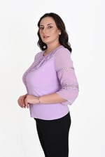 Kadın Büyük Beden Sandy Kumaş Ön ve Yaka Dantelli Detaylı Bluz
