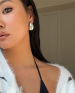 Kadın Kızlar için Gözyaşı Su Damla Altın Kaplama Pazlanmaz Çelik Küpe Trend Hafif Tıknaz Moda Hipoalerjenik İçi Boş Hediye Mücevher Halka Takı