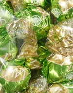 Kahve Dünyası Lavi Fıstıklı, Sütlü Dolgulu Çikolata 300g