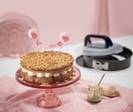 Kaiser Bake & Take Kelepçeli Kapaklı Yuvarlak Kek Kalıbı 26 cm