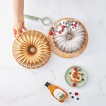 Karaca Cake Pro Dilimli Gold Döküm Kek Kalıbı
