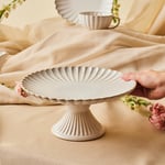 Karaca Daisy Ayaklı Kek Standı 27,5 cm