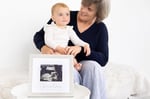 Kate & Milo Rustik Büyükanne Sonogram Resim Çerçevesi, Hamilelik Duyurusu, Ultrason Bebek Fotoğraf Çerçevesi, Cinsiyet-Nötr Bebek Hatıra Çerçevesi, Mas - Seçenekler: Rustik Ben ve Kız Kardeşim Çerçeve