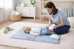 Katlanabilir Alt Değiştirme ve Bebek Bakım Matı 70×50 cm | Taşınabilir, Su Geçirmez, Hijyenik, Silinebilir (Yerli Üretim)