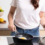 Kitchenaid Güçlendirilmiş Dövme Alüminyum Kızartma Tavası 20 Cm