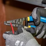 Klein Tools 11055 Klein Tools Kavisli Kablo Sıyırma Pensesi/Tel Kesici, Sarı Şeritli Mavi, 10-20 ga., 10-18 AWG Masif, 12-20 AWG, Kıvrılmış