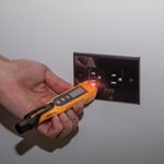 Klein Tools NCVT-6 | Gerilim kontrol cihazı temassız 12 – 1000 V AC | lazer mesafe ölçerli test kalemi | LED ve akustik sinyal | otomatik kapanma | cep klipsi | profesyonel gerilim dedektörü