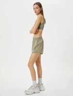 Koşu Şortu Mini Boy Yüksek Bel Biye Detaylı