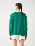 Koton Oversize Sweatshirt Polo Yaka Kolej Baskılı Uzun Kollu Sweatshirt Kadın