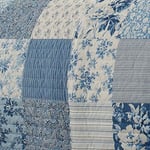 Laura Ashley Home | Yorgan Takımı - 100, Ters Çevrilebilir, Hafif ve Nefes Alabilir Yatak Takımı, Ekstra Yumuşaklık için Önceden Yıkanmış, Pamuk, Mavi, İkiz