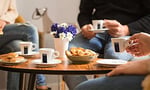 Lavazza BLUE Classy Mini Tekli Servis Espresso Kahve Makinesi LB 300, 5,3 inç x 13 inç x 10,2 inç 2 Kahve seçimi: basit dokunmatik kontroller, 1 programlanabilir ücretsiz doz ve 1 ön set