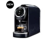 Lavazza BLUE Classy Mini Tekli Servis Espresso Kahve Makinesi LB 300, 5,3 inç x 13 inç x 10,2 inç 2 Kahve seçimi: basit dokunmatik kontroller, 1 programlanabilir ücretsiz doz ve 1 ön set