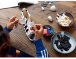 LEGO® adidas Originals Superstar 10282 - Yetişkinler İçin Simgeleşmiş Spor Ayakkabı Yaratıcı Model Yapım Seti (731 Parça)
