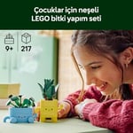 LEGO Botanicals Mutlu Bitkiler 10349-9 Yaş ve Üzeri Bitki Sever Çocuklar için Renkli Saksılı Yapım Seti, Oyun ve Dekorasyon için Eğlenceli ve Öğretici LEGO Seti, Doğum Günü Hediyesi (217 Parça)