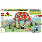 LEGO DUPLO Town Tren Köprüsü ve Rayları Ek Seti 10426 | 2 Yaş ve Üzeri Erkek ve Kız Çocuklar için İnşa Edilebilir Eğitici Oyuncak Yapım Seti, Hediye Fikri (42 Parça)