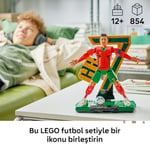 LEGO Editions Cristiano Ronaldo – Futbol Efsanesi 43016 | 12 Yaş ve Üzeri Çocuklar için Figür ve Baskılı İmza Levhası İçeren Oyuncak Yapım Seti, Doğum Günü Hediyesi Fikri (854 Parça)