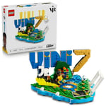 LEGO Editions Vini Jr. – Unutulmaz Futbol Anları 43027 | 10 Yaş ve Üzeri Çocuklar için Minifigür ve Koleksiyonluk Levha İçeren Oyuncak Yapım Seti, Hediye Fikri (510 Parça)