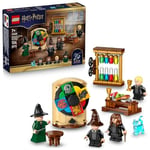 LEGO Harry Potter Hogwarts Şatosu: Seçmen Şapka Töreni 76460 | 7 Yaş ve Üzeri Çocuklar için Hermoine ve Draco Minifigürleri İçeren Oyuncak Yapım Seti, Hediye Fikri (124 Parça)