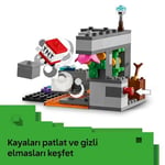 LEGO Minecraft Bekçi Karşılaşması 21274 - Video Oyunu Seven 7 Yaş ve Üzeri Çocuklar için Minecraft Temalı Koleksiyonluk Yaratıcı Oyuncak Yapım seti, Doğum Günü Hediyesi (238 Parça)