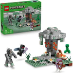 LEGO Minecraft Solgun Bahçe 21586 | 7 Yaş ve Üzeri Çocuklar için Kahraman Kanatlı Mothman İçeren Oyuncak Yapım Seti, Oyunculara Özel Hediye Fikri (243 Parça)