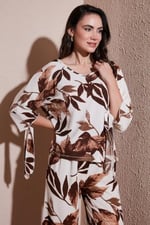 Lela Desenli Regular Fit Truvakar Kol V Yaka Alt-Üst Takım Bayan TAKIM 5865357 - Bedenler: S, M, L, XL