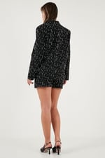 Lela Taşlı Regular Fit Broş Detaylı Ceket-Şort Etek Takım Bayan TAKIM 6839618 - Bedenler: S, M, L