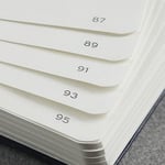 LEUCHTTURM1917 372373 Not Defteri Paperback B6+, Yumuşak Kapaklı Yazı Defteri, 123 Numaralı Sayfa, Mürekkep, Noktalı
