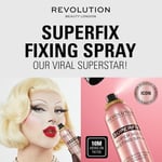Makeup Revolution, Super Fix Misting Spray, Fissante Sprey Makyaj Malzemesi, Finish Opaco, Lunga Tenuta, Arricchito con Vitamin E, 150 ml