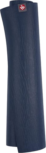 Manduka eKO Yoga Minderi - Kadın ve Erkek İçin, Güçlü, Dayanıklı, Kaymaz Kavrama, 5 mm Kalınlık, 180 cm - Bedenler: 5mm, 71