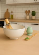 Matchiva Geleneksel Japon Matcha Seti, 4 Parça, Seramik Kase, Bambu Çırpıcı, Çırpıcı Standı, Bambu Kaşık, Beyaz ve Yeşil