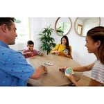 Mattel Games UNO Flex™ Aileler için eğlenceli oyun gecelerine ilham veren UNO™ Flex kart oyunu HMY99