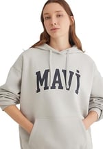 Mavi Logo Baskılı Kapüşonlu Gri Sweatshirt 1600361-34322