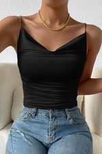 Merry See Kadın Kolsuz Askılı Degaje Yaka Bluz Crop