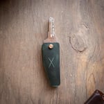 minimal X V Anahtarlık, Hakiki Deri Anahtarlık, Kolay Kullanım ve Çizilmelere Karşı Önleyici, Minimalist Şık Tasarım