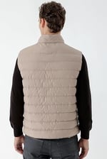 Morven Erkek Bej Polyester Çıtçıtlı Kapitone Yelek
