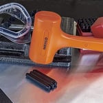 NEIKO 02848A Totschlaghammer 1,4 kg, neon turuncu, tek gövdeli şekilli, kareli sap, kıvılcım ve geri tepmeye dayanıklı