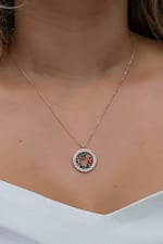 NEREZE 925 Ayar Gümüş Rose Daire Tasarım Yonca Ve Uğur Böceği Detay Kolye