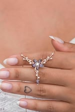 NEREZE 925 Ayar Gümüş Rose Daldaki Gonca Mor Çiçek Kolye
