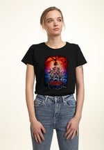 Netflix Stranger Things Ekip Bisiklet Yaka Tişört Kadın