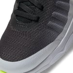 NIKE Air Max Invigor Gymnastics Shoes, Wolf Grey/Volt-Black, 11.5 UK Child