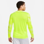 Nike Erkek