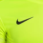 Nike Erkek