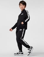Nike Üniseks yetişkin tişörtü