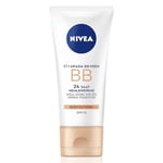 NIVEA Essentials 5'i 1 Arada BB Krem, 24 Saat Nemlendirme+Doğal Jojoba Yağı Özü +Açık Cilt Tonu 50 ml, SPF 15 Güneş Koruması