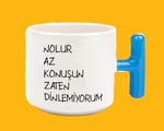 Nolur Az Konuşun Zaten Dinlemiyorum Espirili T Kulplu Baskılı Kupa Bardak