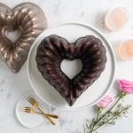 Nordic Ware, Nordicware 55548 Kek Kalıbı, Kalpli Çelenk, Alüminyum Döküm, Hacim: 2.5lt, 55548Amz, Gümüş