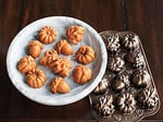 Nordic Ware Sonbahar Delights Cakelet Pan