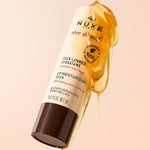 Nuxe Nuxe Reve De Miel Lip Stick Levres 4gr - Nemlendirici ve Koruyucu Stick Dudak Bakım Kremi 4 gr 1 Paket (1 x 1 Adet)